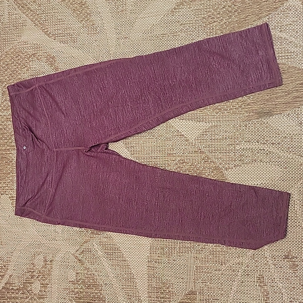Athleta Heathered Burgundy Capris Medium